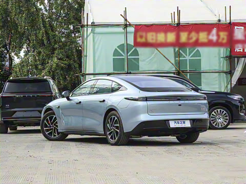 2025�� ���� Plus ��������