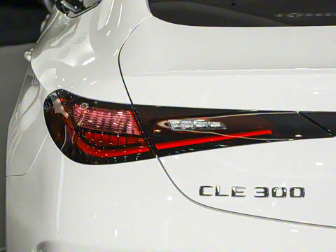 2025�� CLE 300 4MATIC �����ͽ��ܳ�