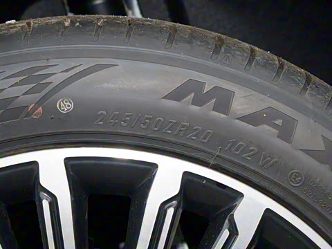 2026�� 2.0T ˫�������������