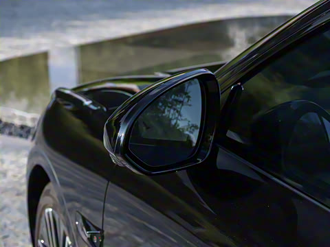 2025�� 240����Ultra