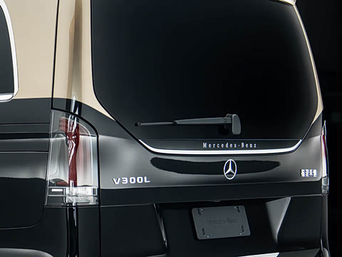 2026�� 2.0T �j�ۺ�Ӱ M700