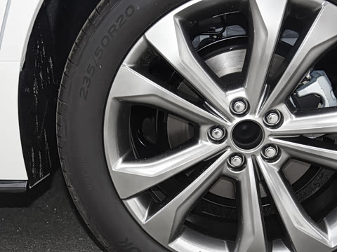 2027�� 2.5L ˫��������������
