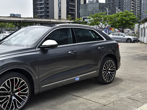 2026�� 4.0 TFSI 