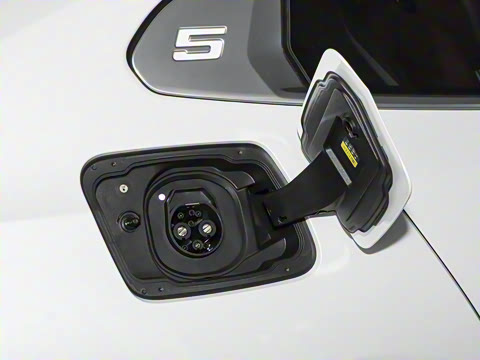 2026�� eDrive 35L M�˶���װ