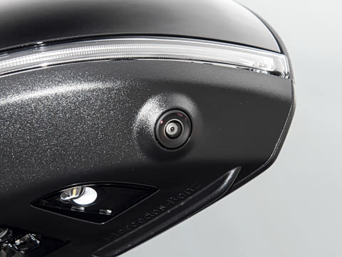 2026�� GLC 260 L 4MATIC ������