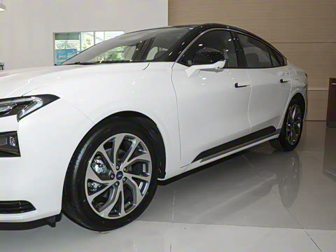 2025�� 2.0T EcoBoost ������