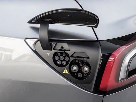 2025�� �Ŀ� ����������