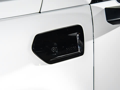 2025�� Ԫ�����а�