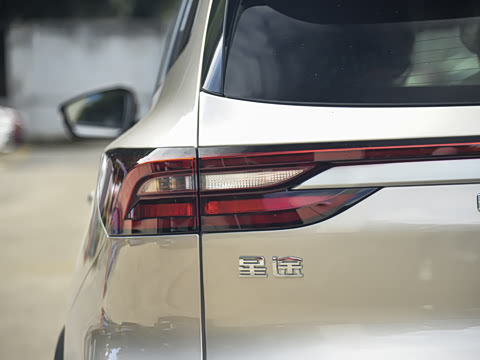 2025�� 400T ������ҹ��