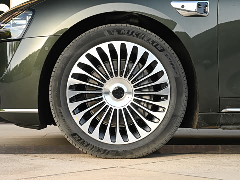 2025�� ���� Ultra��������