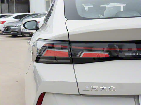 2026�� ���L 300TSI ����