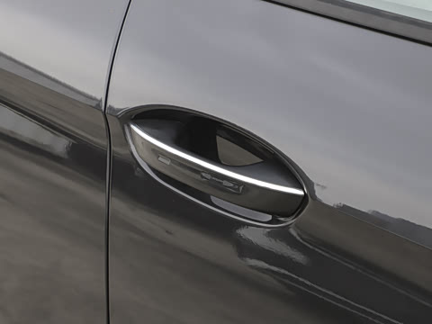 2026�� ���L 300TSI �趯��