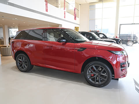 2025�� 400PS Dynamic SE