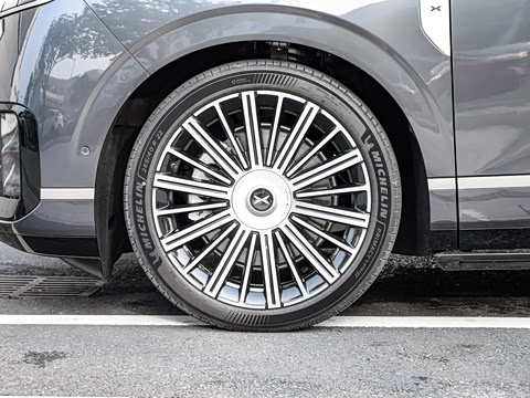 2026�� ���� 750����Ultra�콢��
