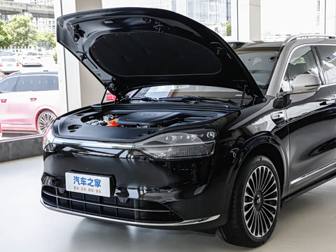 2025�� ���� Ultra�� 52kWh 6���棨896�߼����״