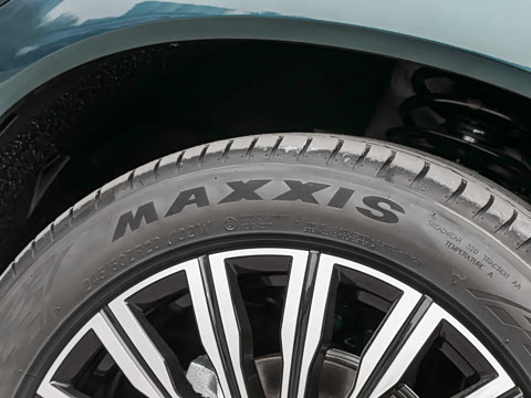 2027�� 2.0T ˫������������