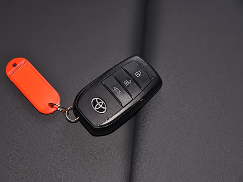 2026�� ˫�� 2.0HE ��Ӣ��