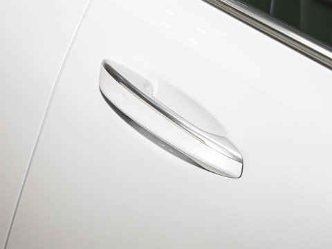 2026�� 2.0T �󶼻���