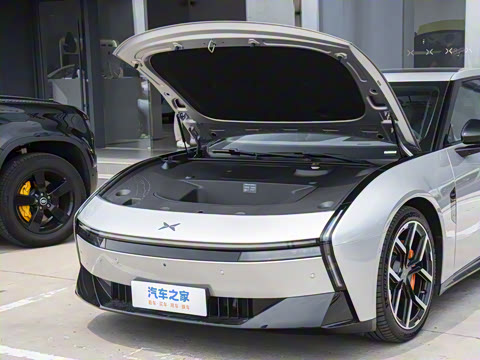 2025�� 702 ������ Ultra