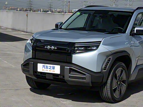 2025�� 501KM ����Ultra��