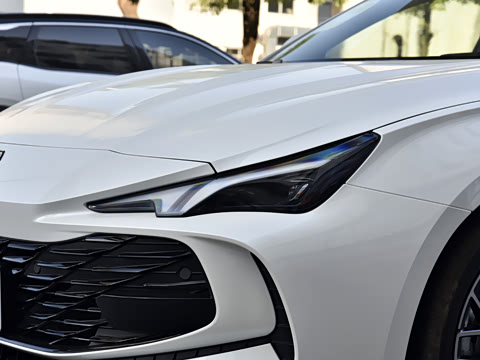 2026�� 1.5T 300 DCT���Ű�