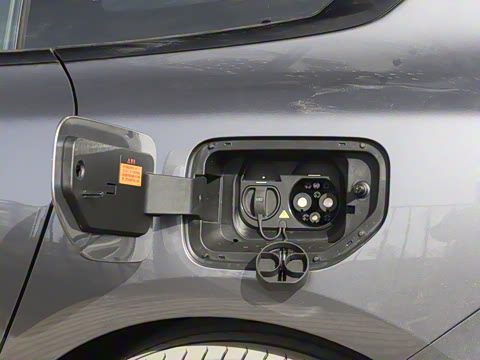 2026 007+  650 Ultra+״