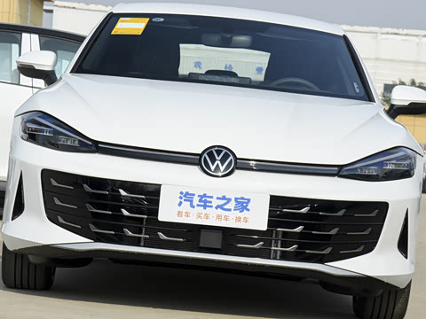 2026�� ���L 300TSI ��а�