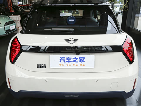 2025�� PAUL SMITH ���ʦ��