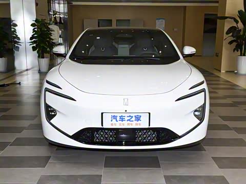 2025�� �Ŀ� Max���̰�