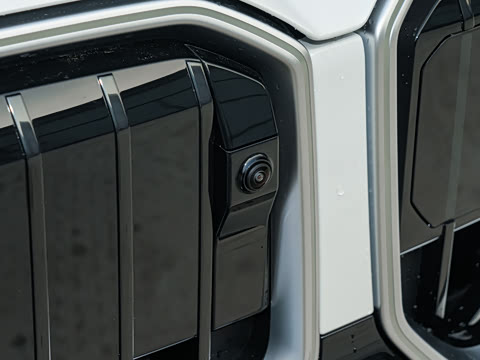 2026�� xDrive30L ������ M�˶���ҹ��װ