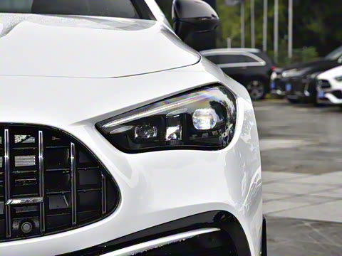 2025 Ŀ AMG CLE 53 4MATIC+ ܳ