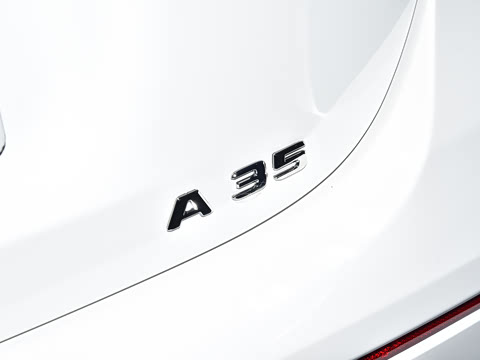 2025�� �Ŀ� AMG A 35 4MATIC