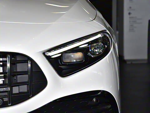 2025�� �Ŀ� AMG A 35 4MATIC