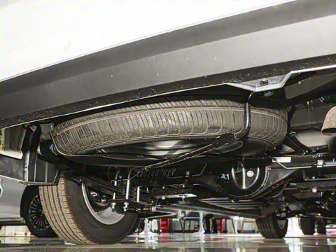 2025�� 2.0L �ֶ���������� 9��