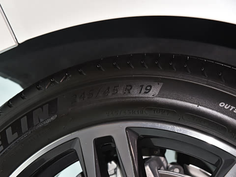 2026�� 525Li M�˶���װ