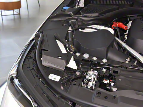 2026�� 525Li M�˶���װ