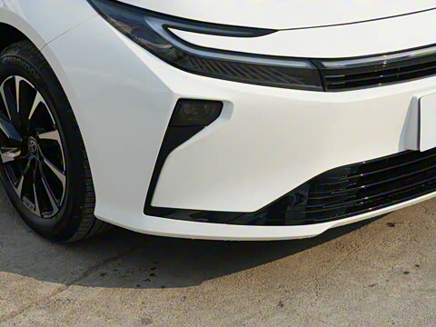 2026�� 1.8L ˫�� ��Ӣ��