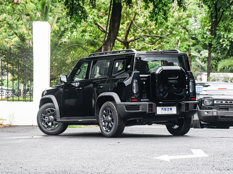 2026�� 2.0TD XWD ����