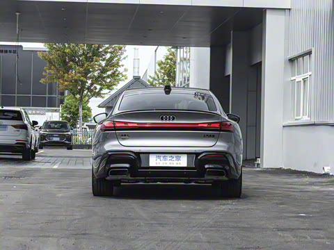 2026�� TFSI quattro 150kW �׷�������