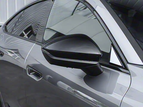 2026�� TFSI quattro 150kW �׷�������