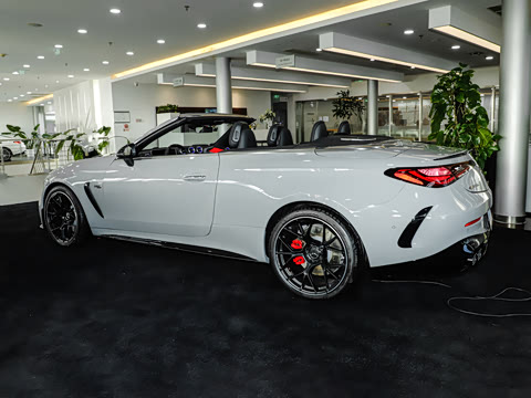 2026�� AMG CLE 53 4MATIC+ ������ܳ�