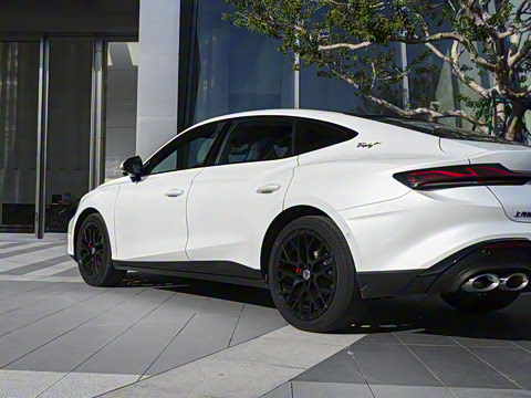 2026�� 2.0T Trophy+ �����Ǽݰ�