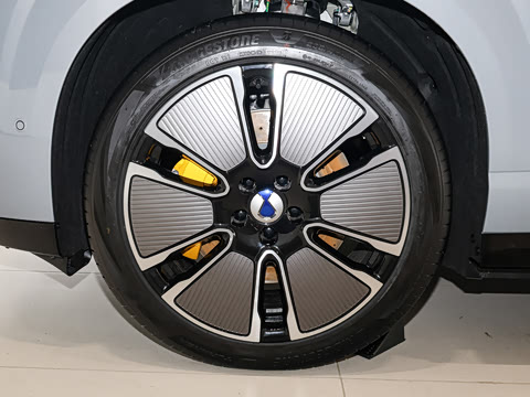 2025�� �콢��