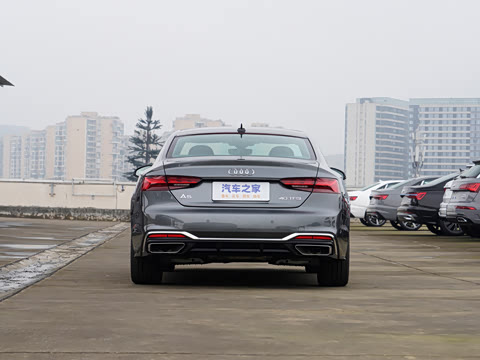 2025�� Coupe 40 TFSI ʱ�ж�����