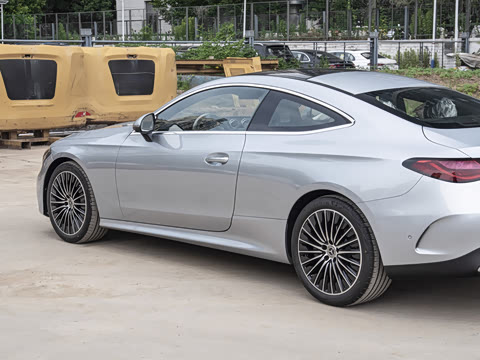 2026�� �Ŀ� CLE 300 4MATIC �����ͽ��ܳ�