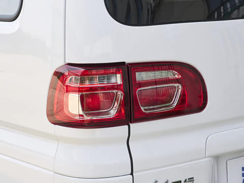 2025�� 410km ��ͨ������� 7��
