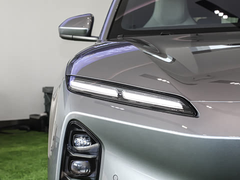 2025�� �ھ������ 100kWh Touring