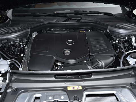 2026�� GLC 300 L 4MATIC ������