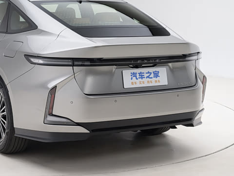 2026�� 300h ������