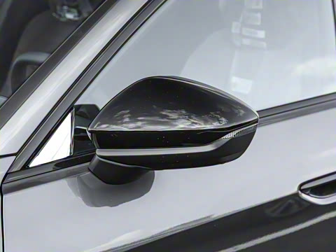 2026�� 2.0T �˶��� quattro